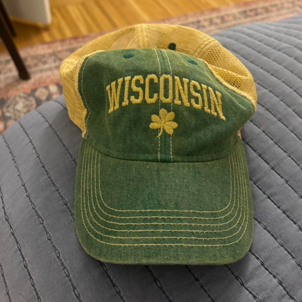 Wisconsin green hat